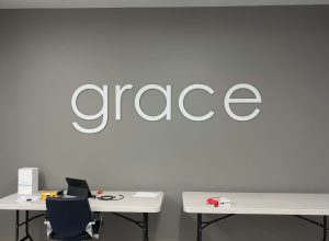 signage_install Install Signage